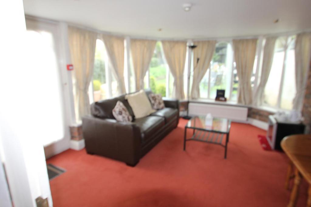 Longview Hotel Knutsford Bilik gambar