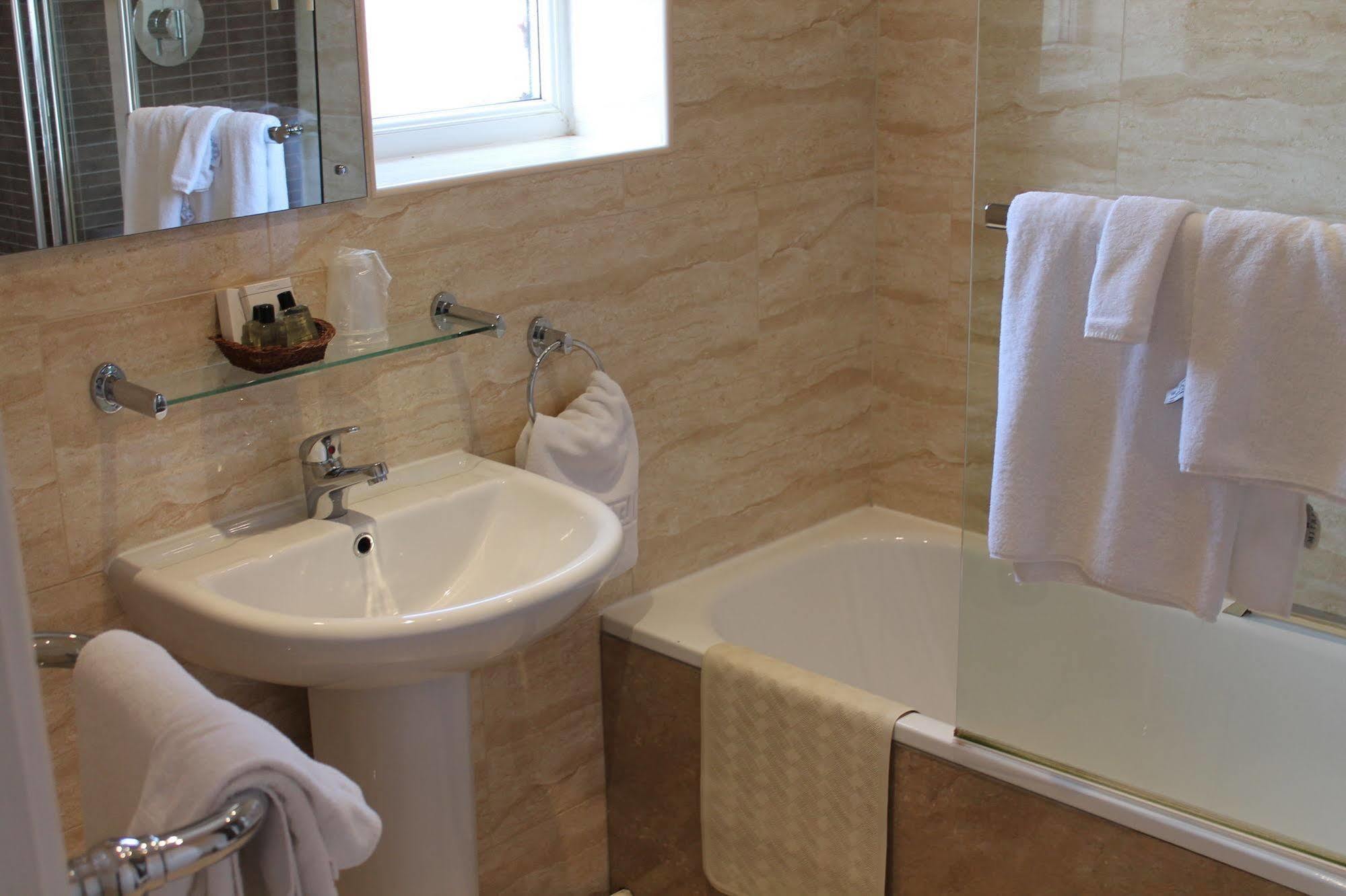 Longview Hotel Knutsford Luaran gambar